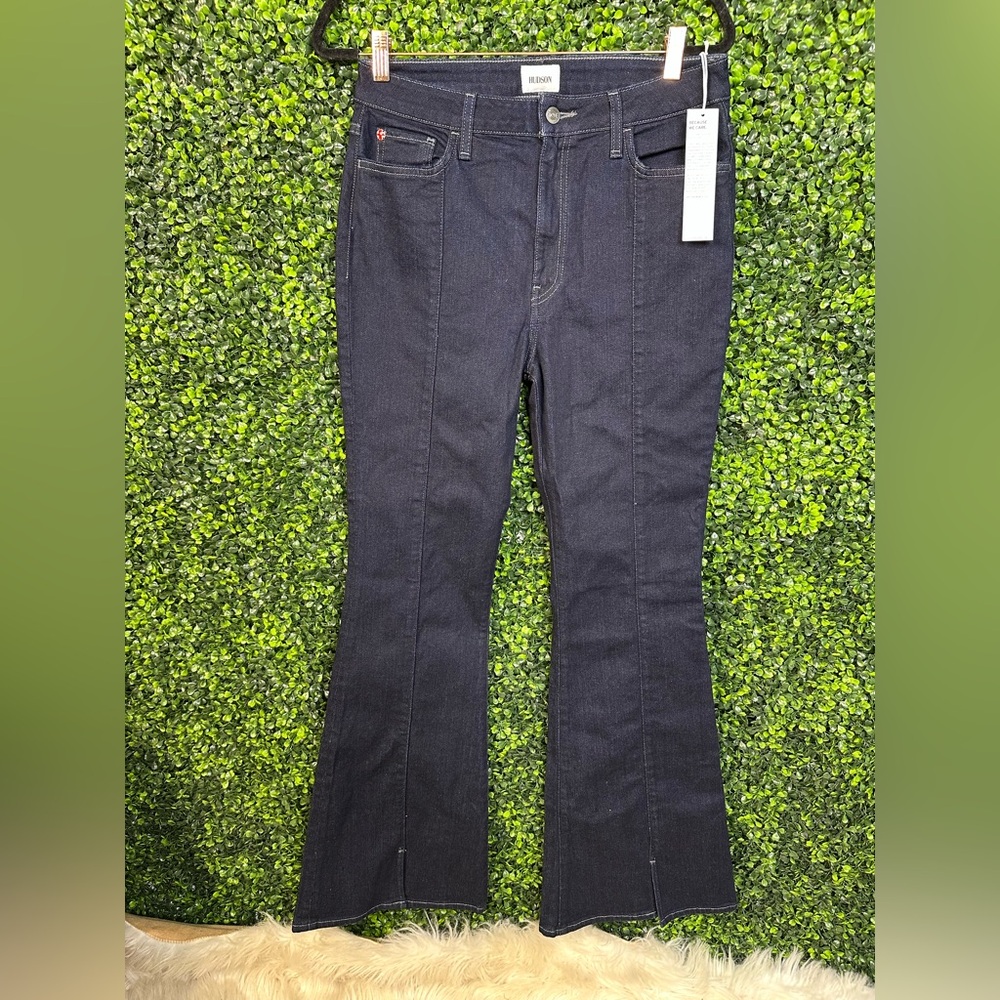 Nwt Hudson Dark wash Flare